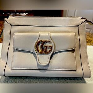 Authentic Gucci rare bone small/medium GG shoulder bag